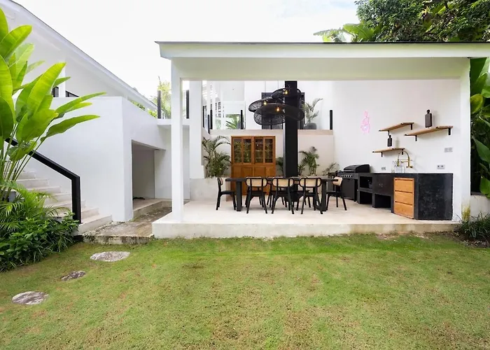 Mansion Puertas De La Selva 别墅 乌布