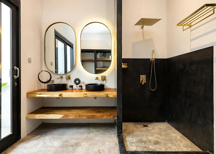 Mansion Puertas De La Selva 别墅 乌布